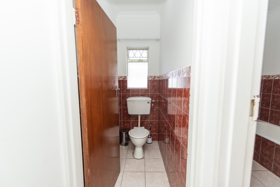 5 Bedroom Property for Sale in Framesby Eastern Cape